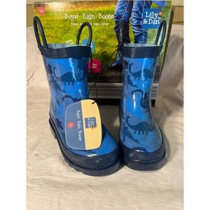 Lilly and Dan dinasaour rain boots